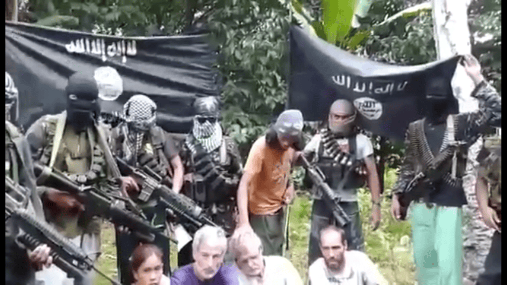 Abu Sayyaf Group shows Western hostages in new video