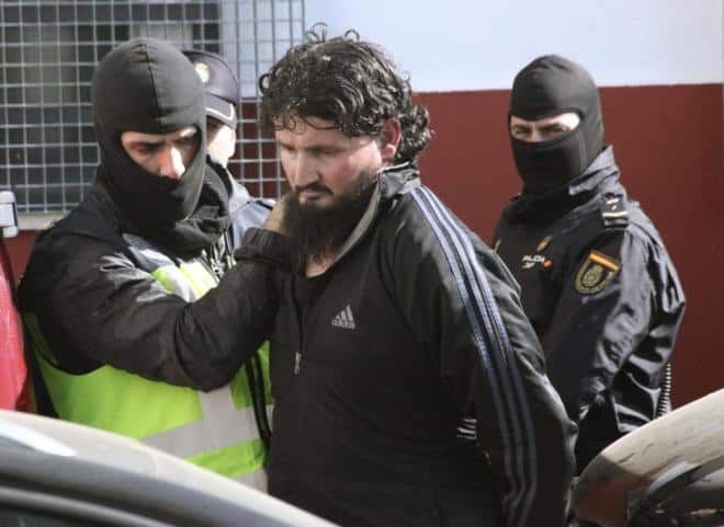 Ex-Guantanamo detainee allegedly led recruiting cell for the Islamic State