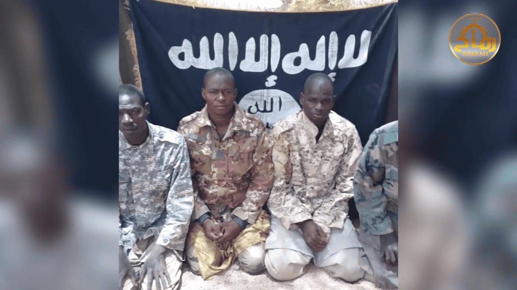 Ansar Dine shows captured Malian army soldiers