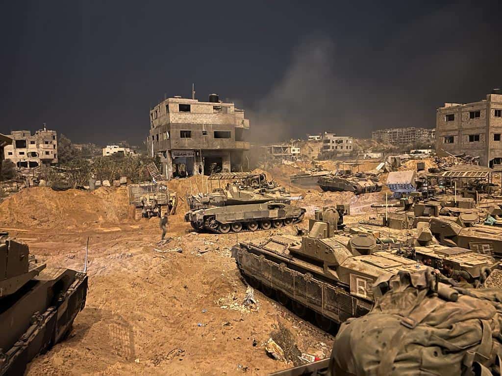 Israel encircles Gaza City while facing Hezbollah threats