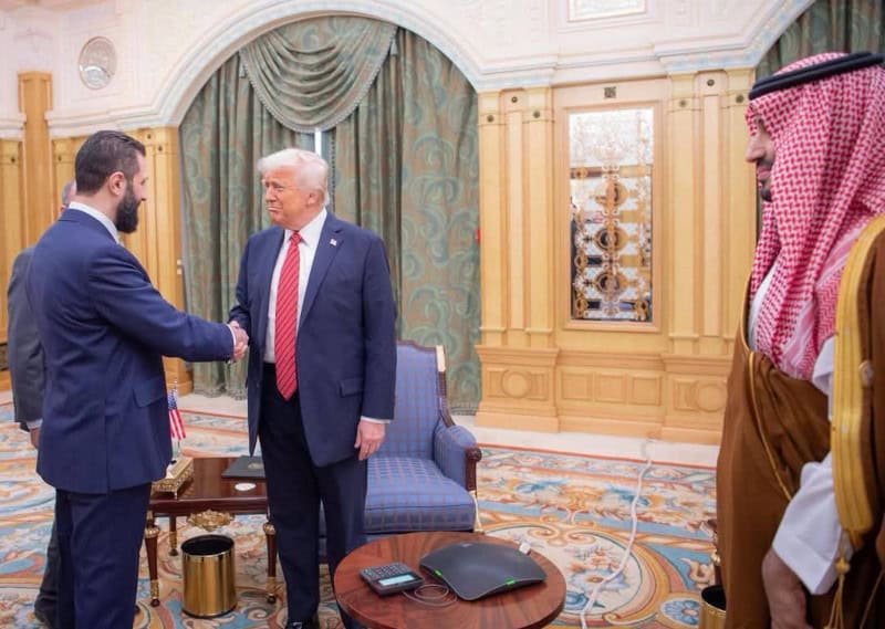 Trump presses Sharaa on foreign fighters as jihadists rise in Syria’s new army