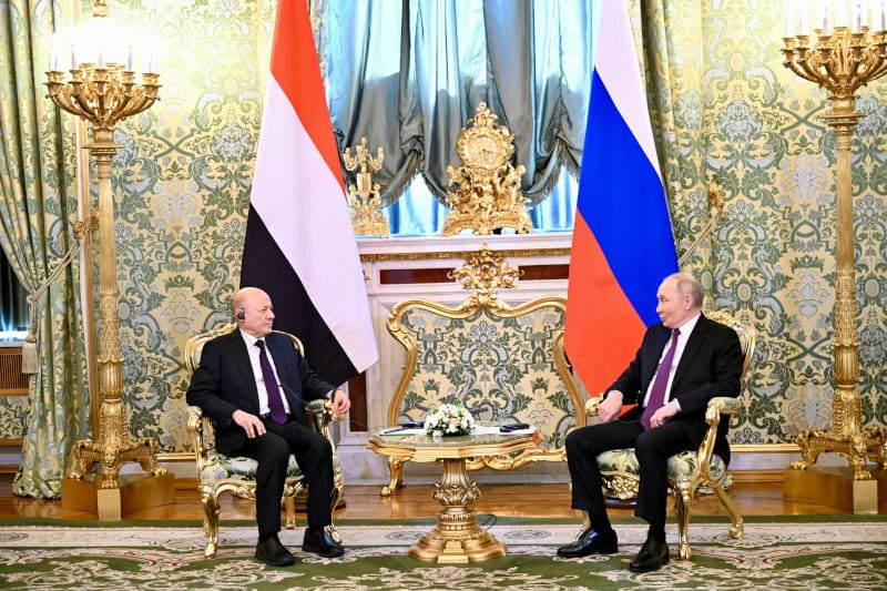 Yemeni president meets with Russian president despite Russia’s ongoing relationship with the Houthis