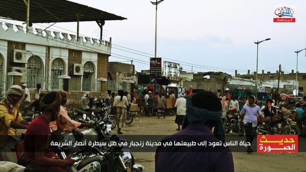 16-01-27 Life has returned to normal in Zinjibar 2