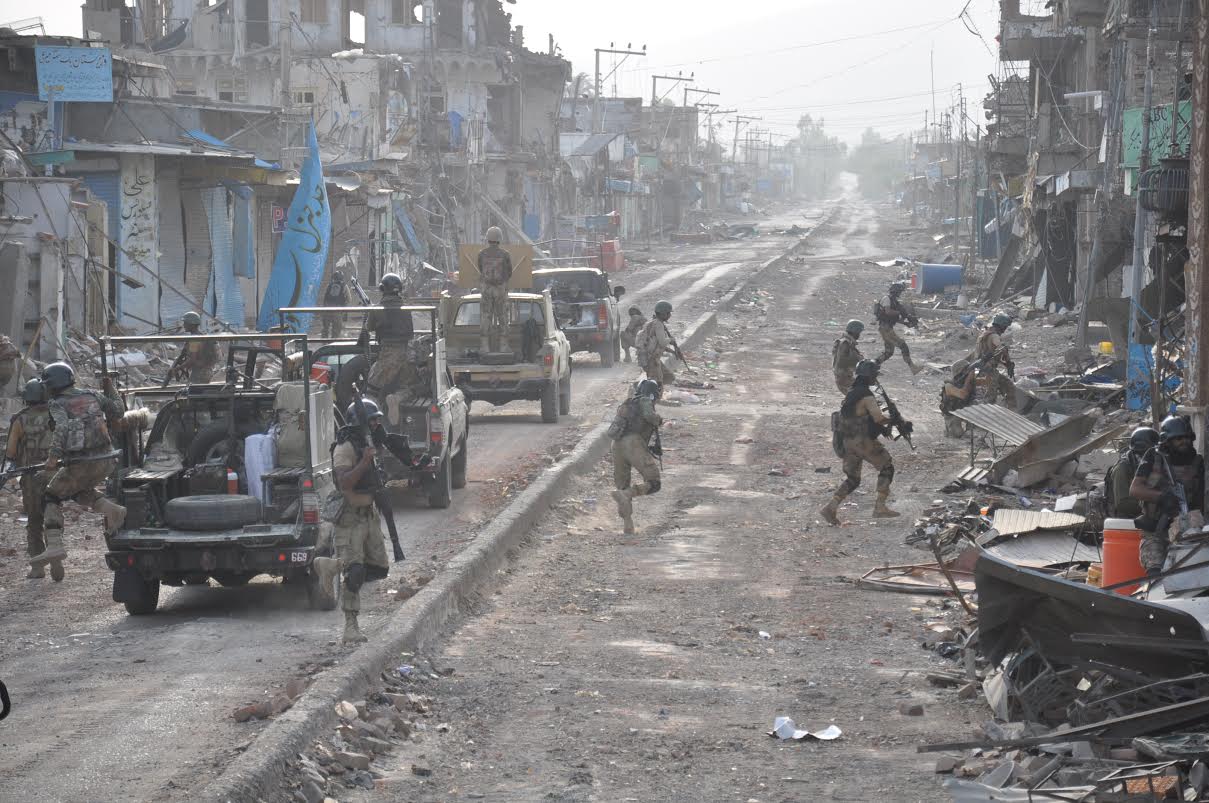 Suicide bomber kills 7 Pakistani troops in North Waziristan
