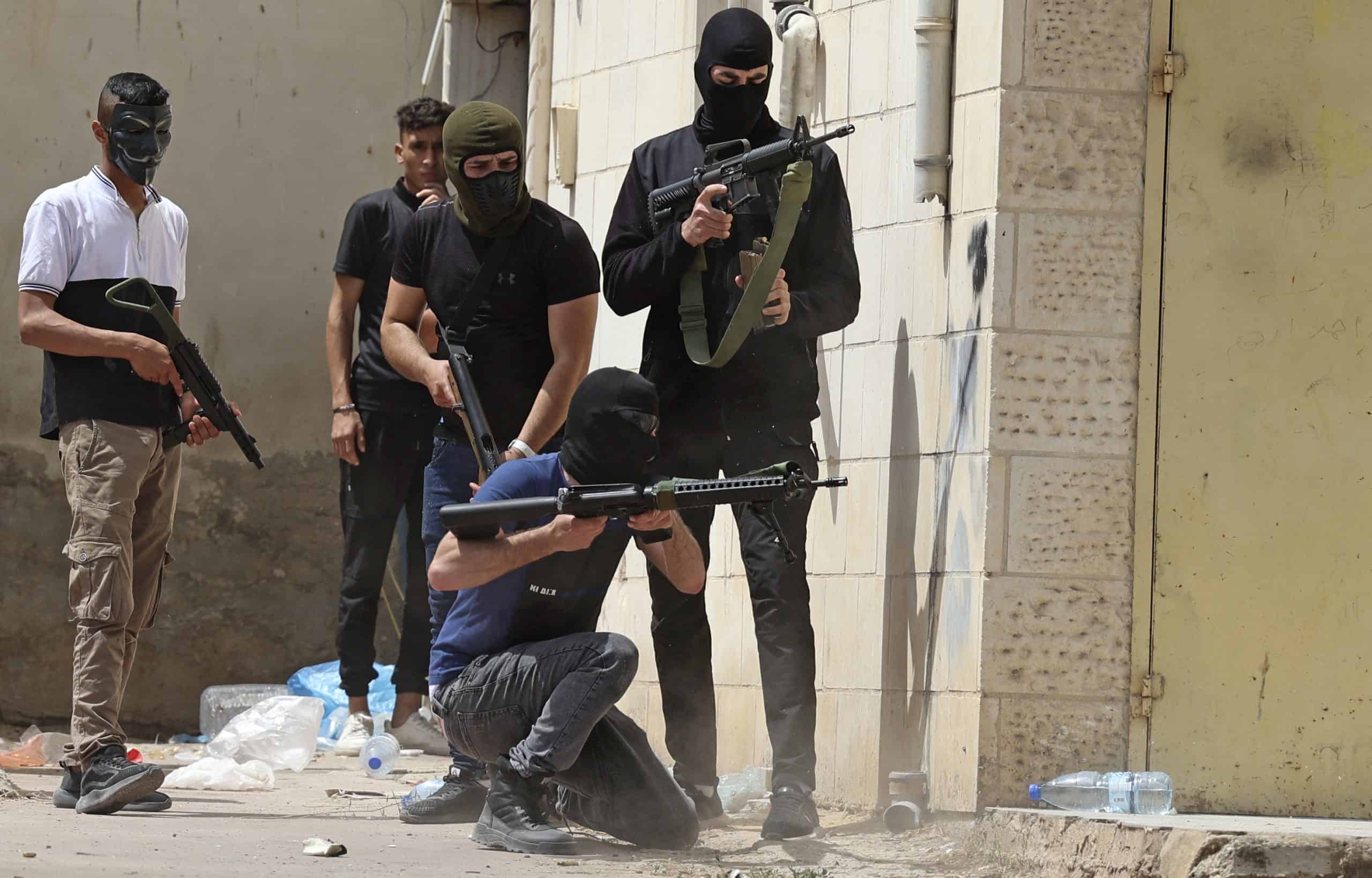 Israeli Forces Clash with Armed Palestinian Militants in Jenin