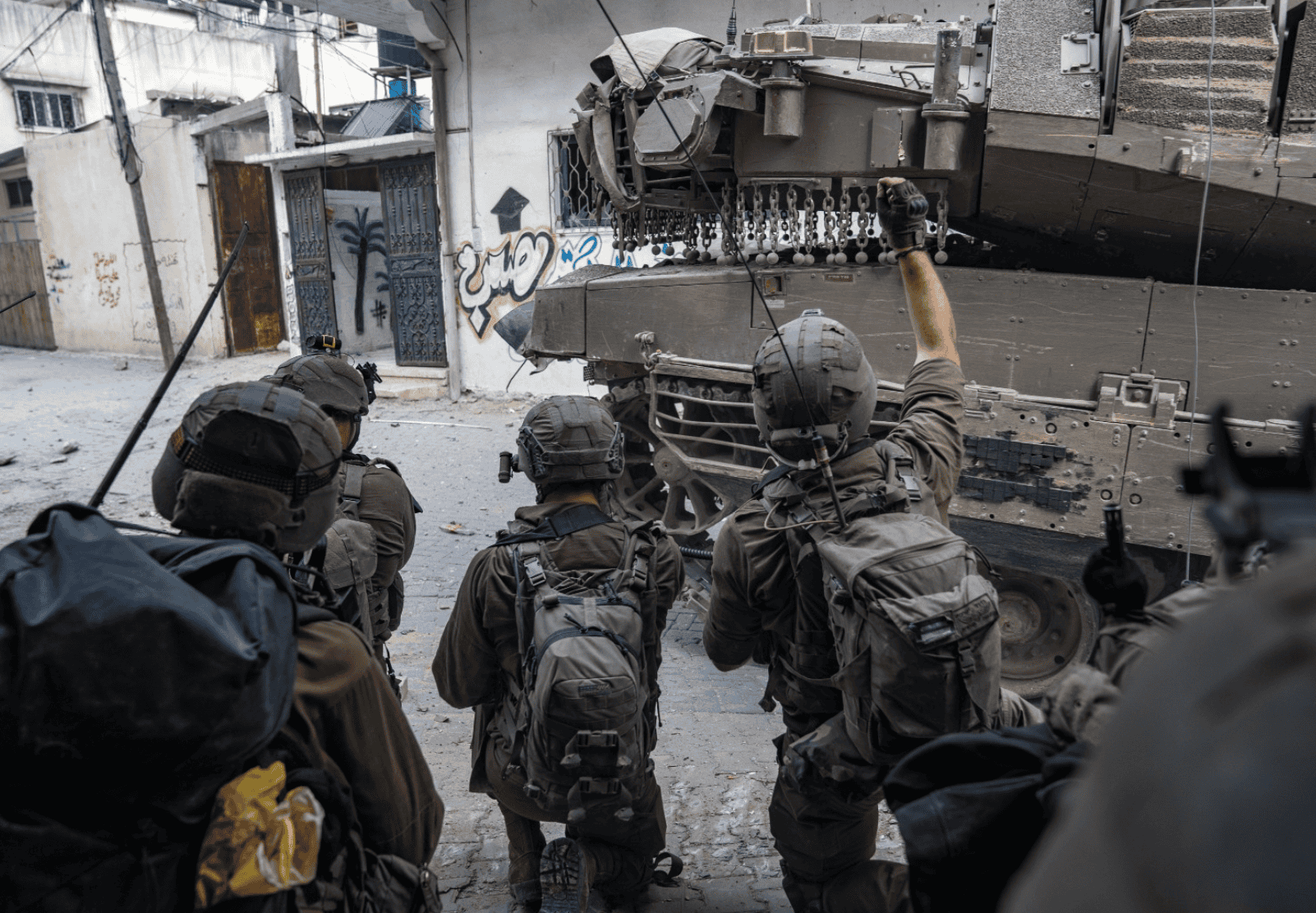 Israel prepares for potential escalation in north